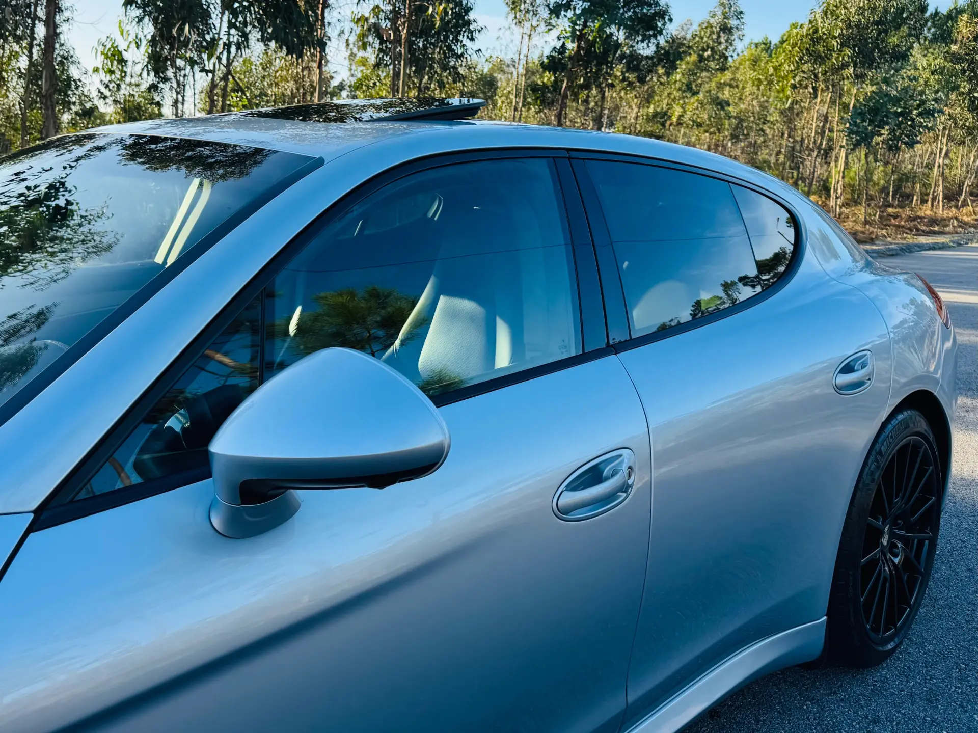 Porsche Panamera Platinum Edition 8