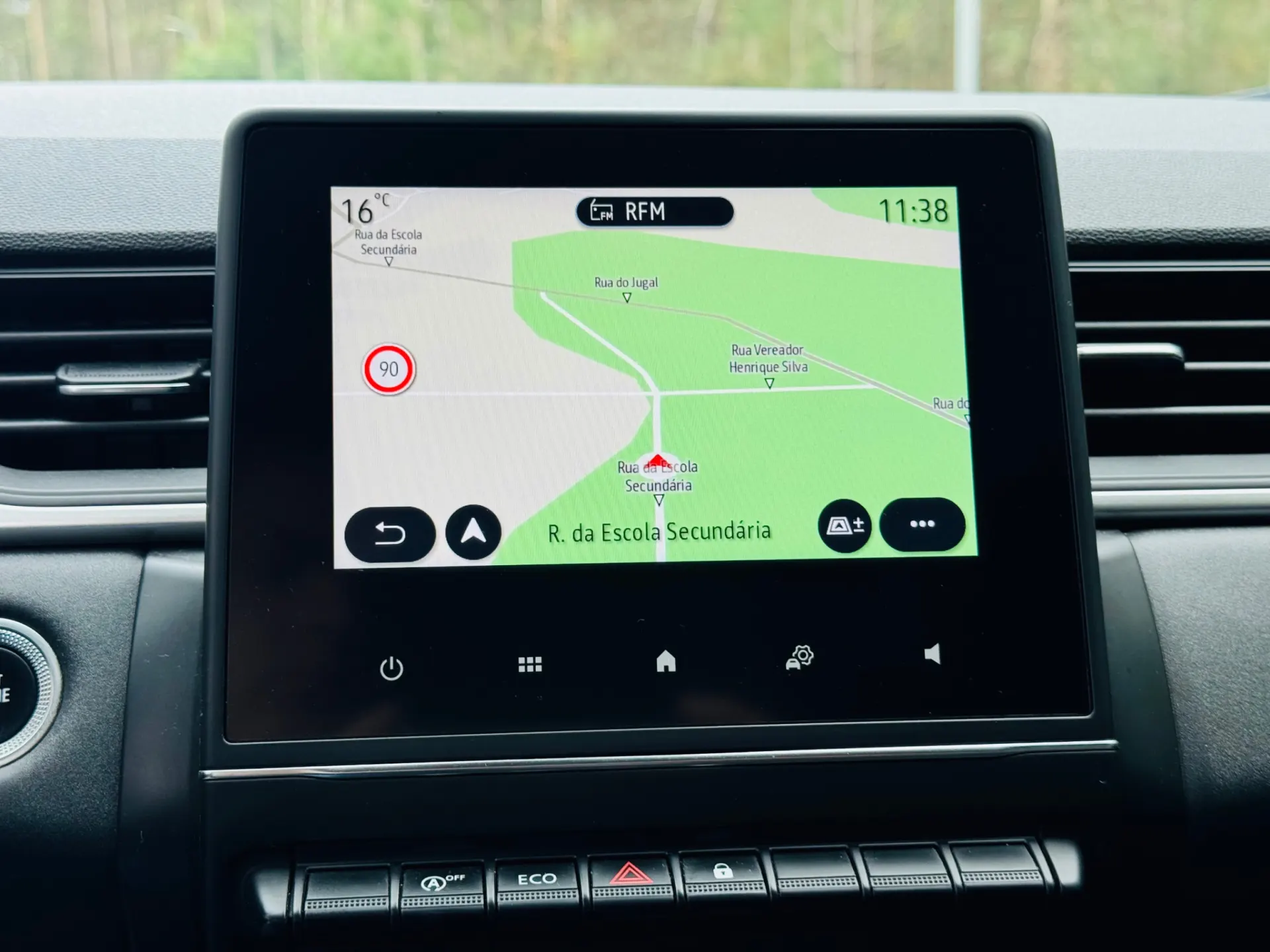 Renault Captur 1.0 TCe Intens Bi-Fuel 35