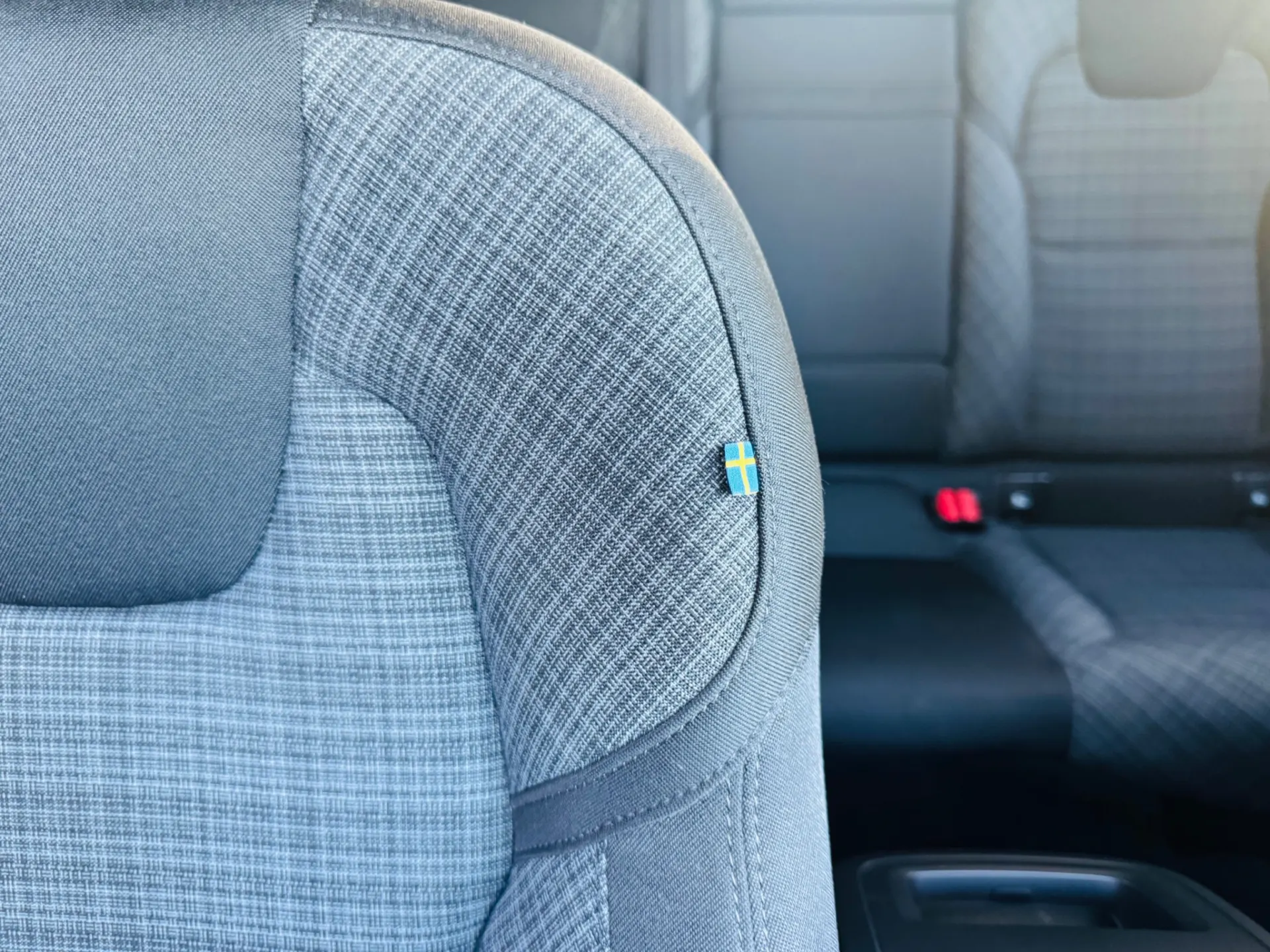 Volvo XC 60 2.0 B4 Inscription Geartronic 47