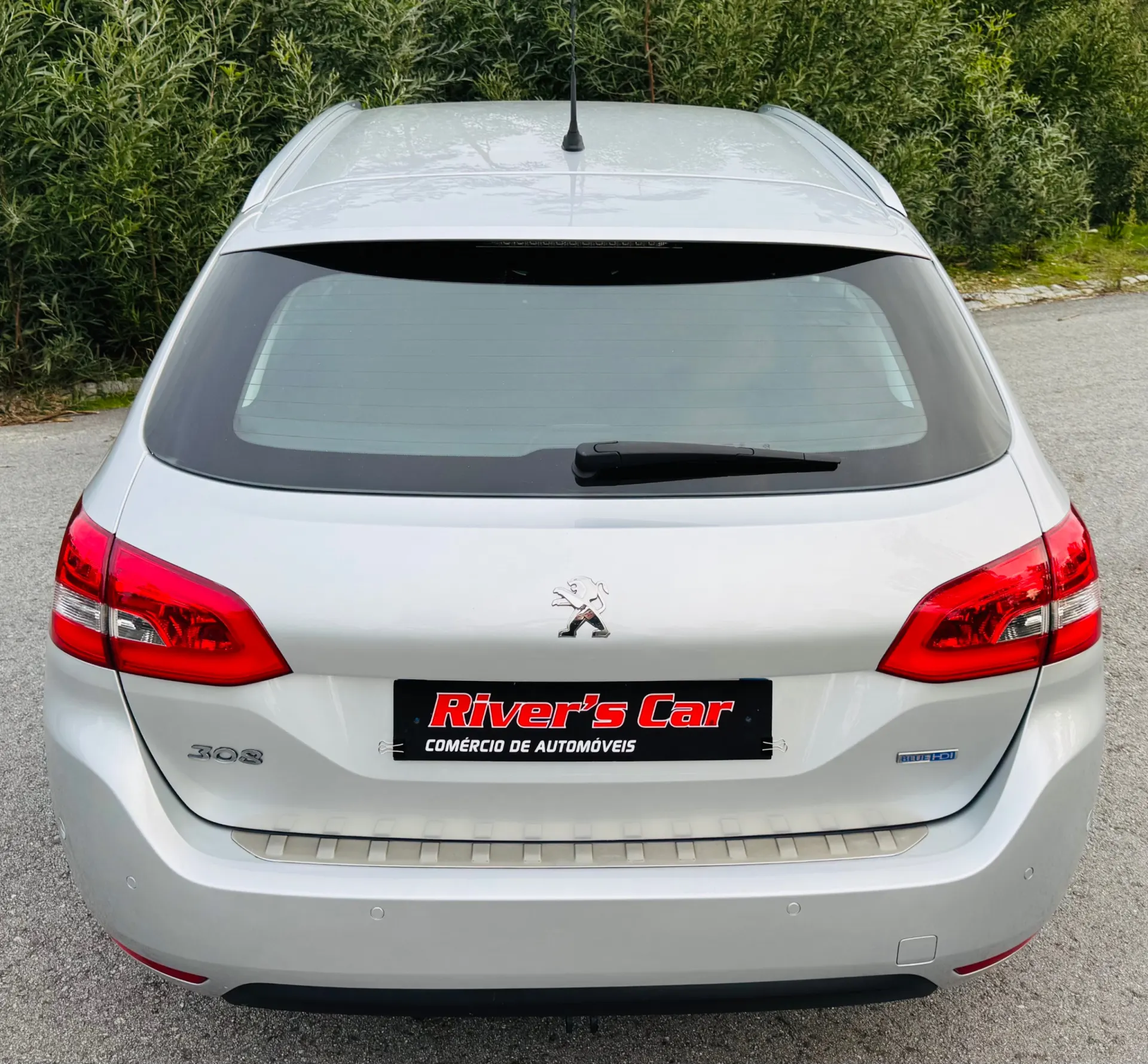 Peugeot 308 SW 1.6 BlueHDi Allure J17 14