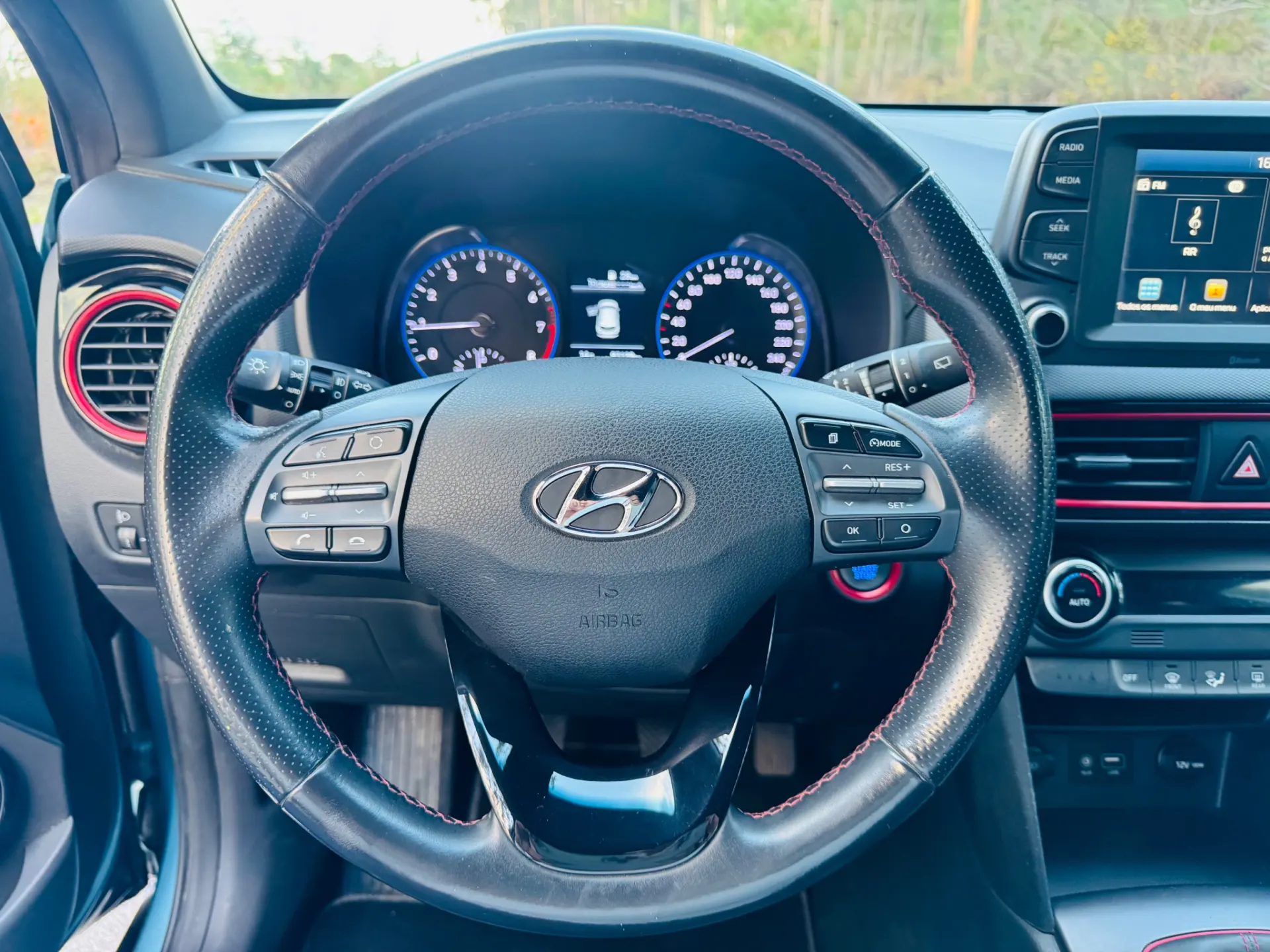 Hyundai Kauai 1.0 T-GDi Premium Pele/Tec.Vermelho 21