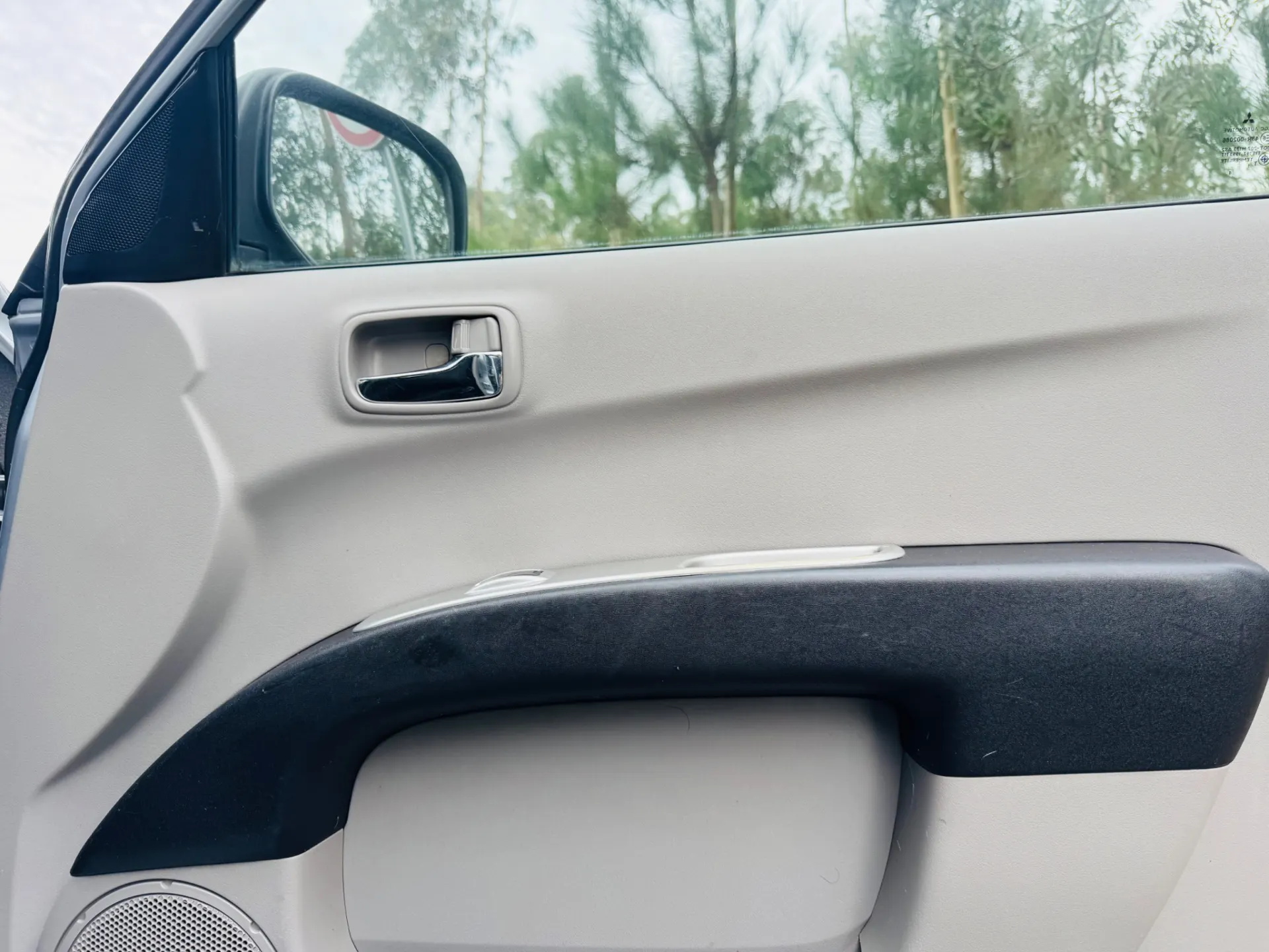 Mitsubishi L200 2.5 DI-D CD Invite AC CC 4WD 37