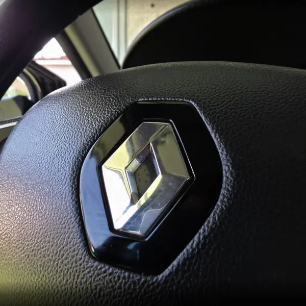 Renault Clio 1.2 16V 75 Experience 16