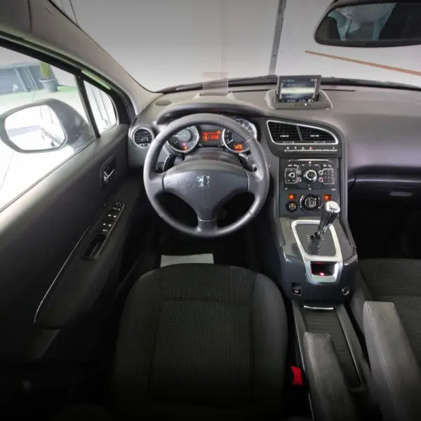 Peugeot 5008 1.6 E-HDi Allure 2-Tronic J17 5