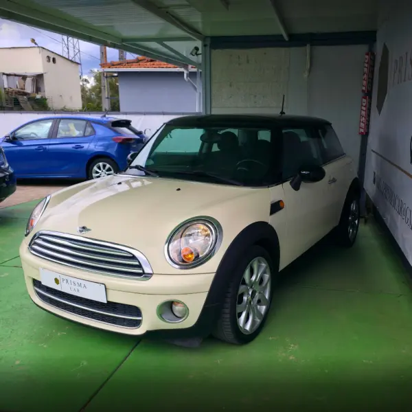 MINI 3 Portas One D 3