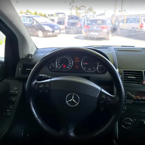 Mercedes-Benz A 180 CDI Avantgarde 11