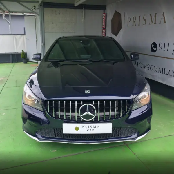 Mercedes-Benz CLA 180 d Shooting Brake 2
