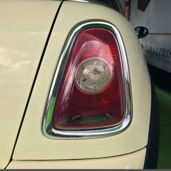 MINI 3 Portas One D 12