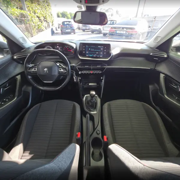 Peugeot 2008 PureTech 100 Active 32