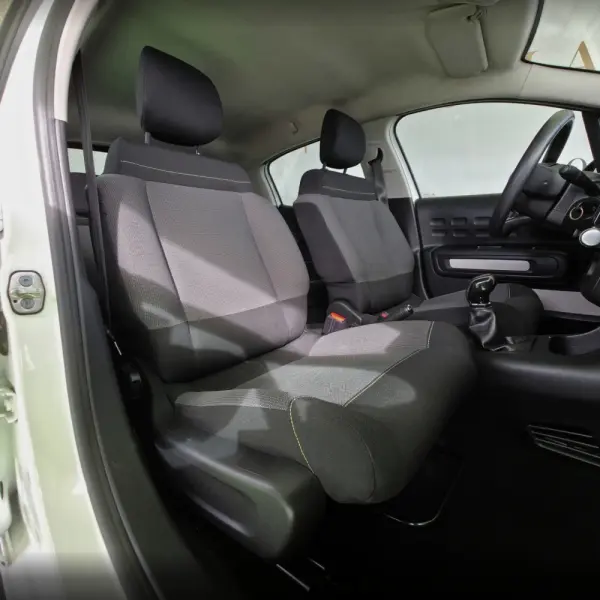 Citroen C3 1.2 PureTech Shine 22