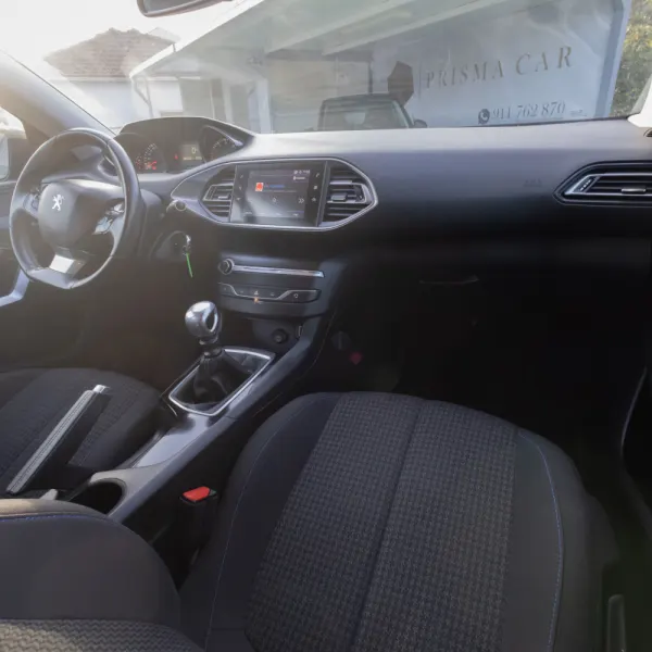 Peugeot 308 1.6 BlueHDi Style 8