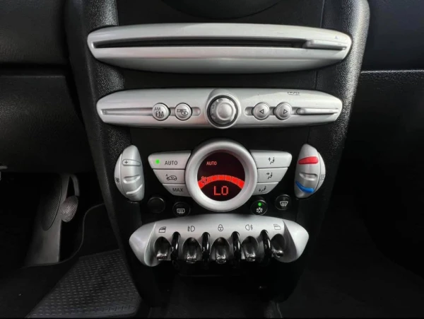 MINI 3 Portas One D 10