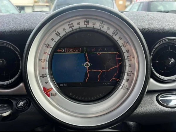 MINI 3 Portas One D 7