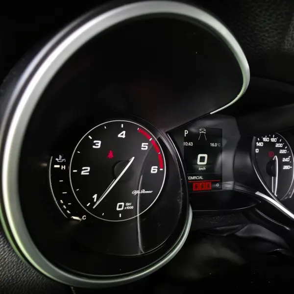 Alfa Romeo Stelvio 2.2 D Super AT8 16