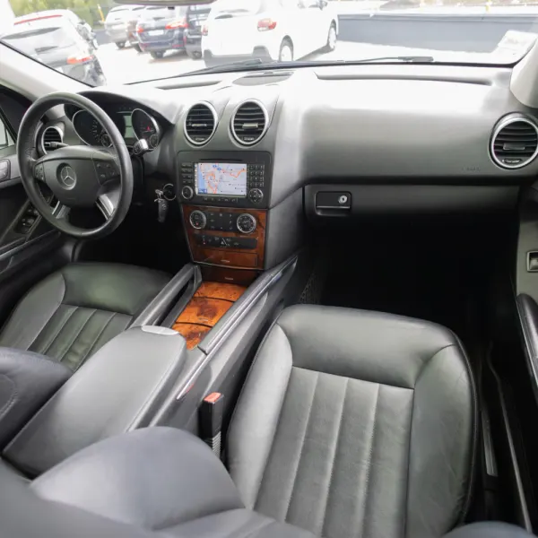 Mercedes-Benz ML 320 14