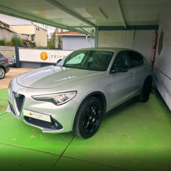 Alfa Romeo Stelvio 2.2 D Super AT8 3