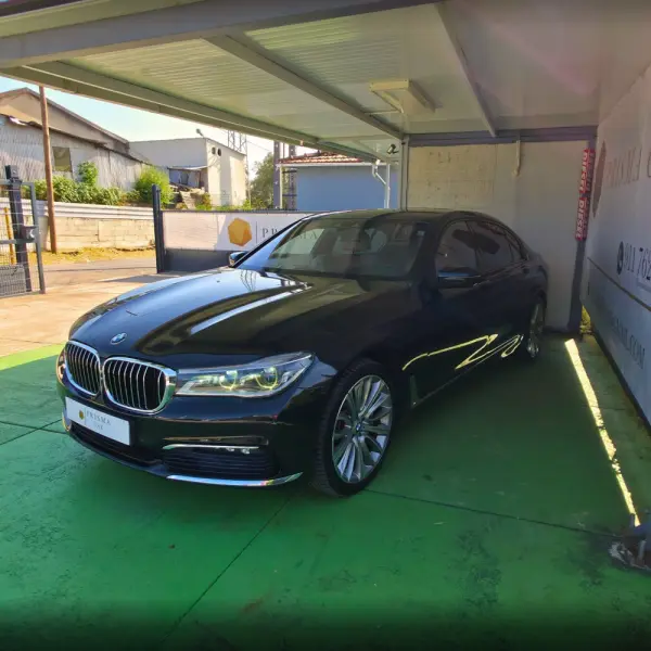 BMW 740 Ld xDrive Auto 3