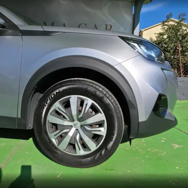 Peugeot 2008 PureTech 100 Active 14