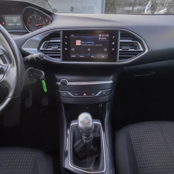 Peugeot 308 1.6 BlueHDi Style 10