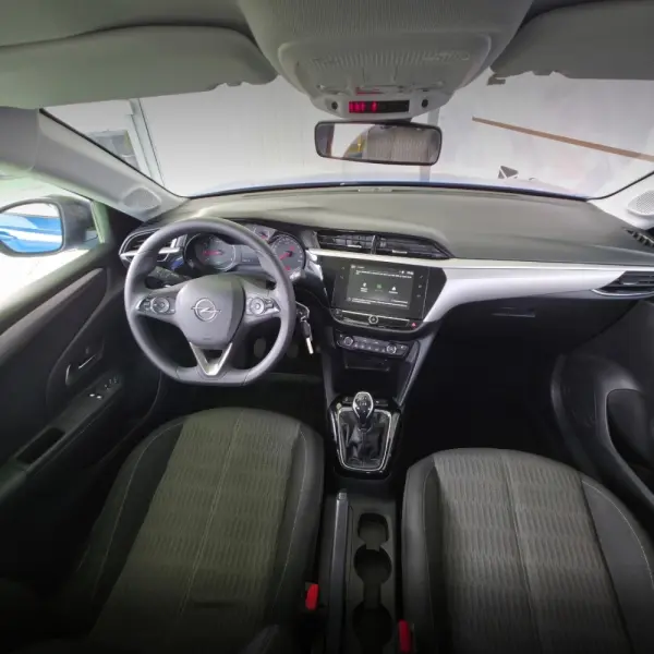 Opel Corsa 1.2 Elegance 11