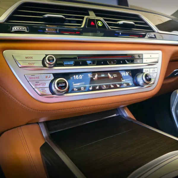 BMW 740 Ld xDrive Auto 31