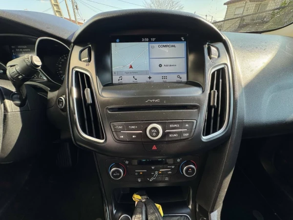 Ford Focus SW 1.5 TDCi Titanium 10