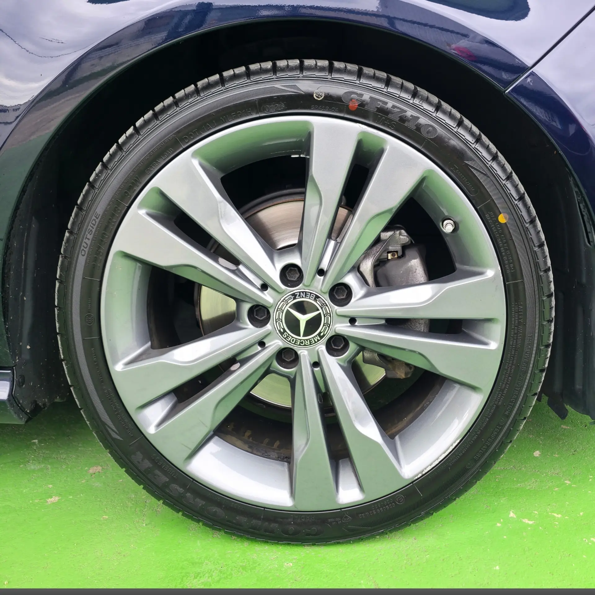 Mercedes-Benz CLA 180 d Shooting Brake 8