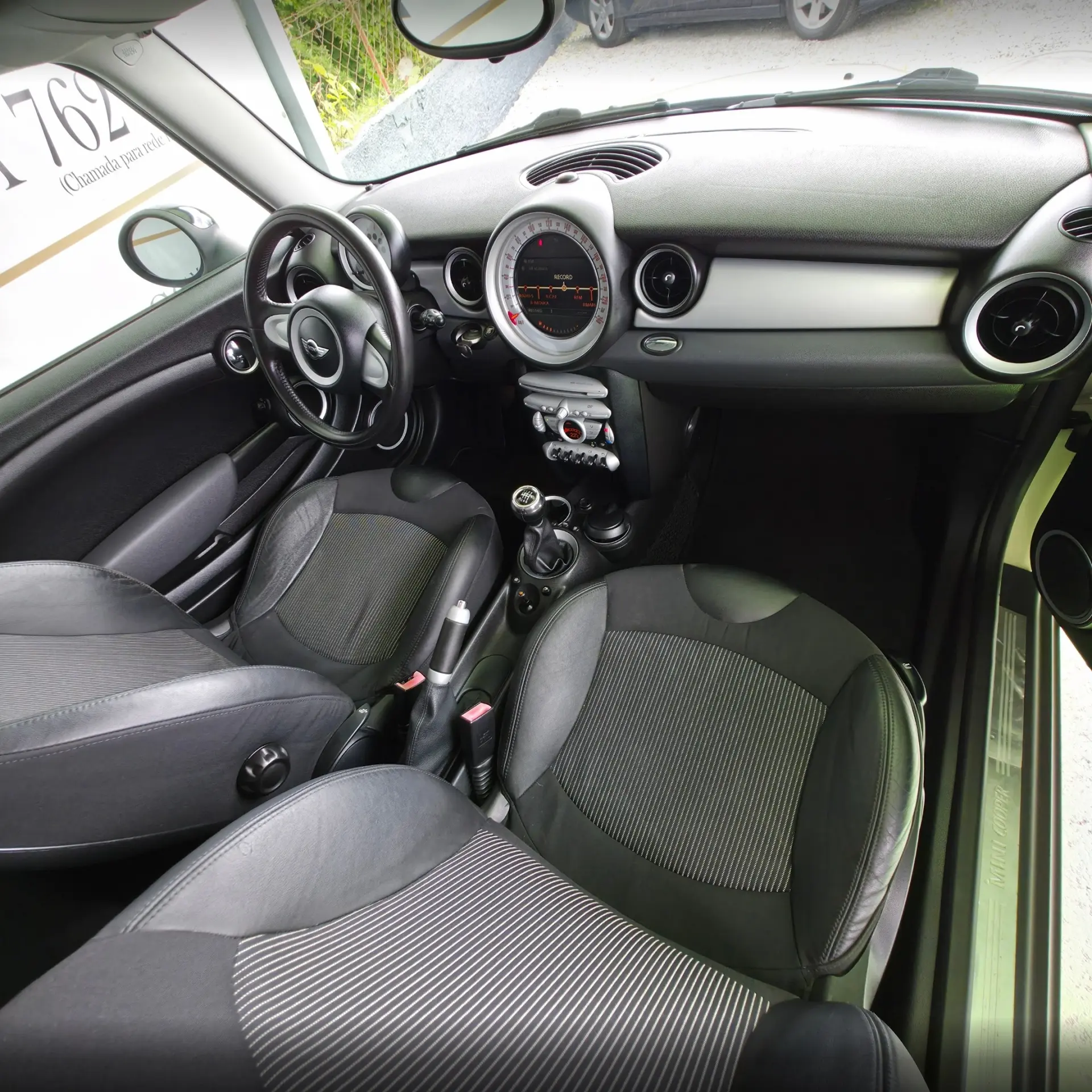 MINI 3 Portas One D 14