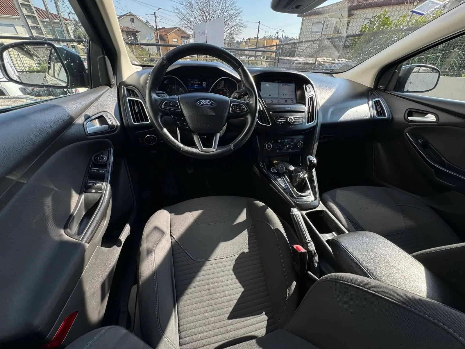 Ford Focus SW 1.5 TDCi Titanium 7