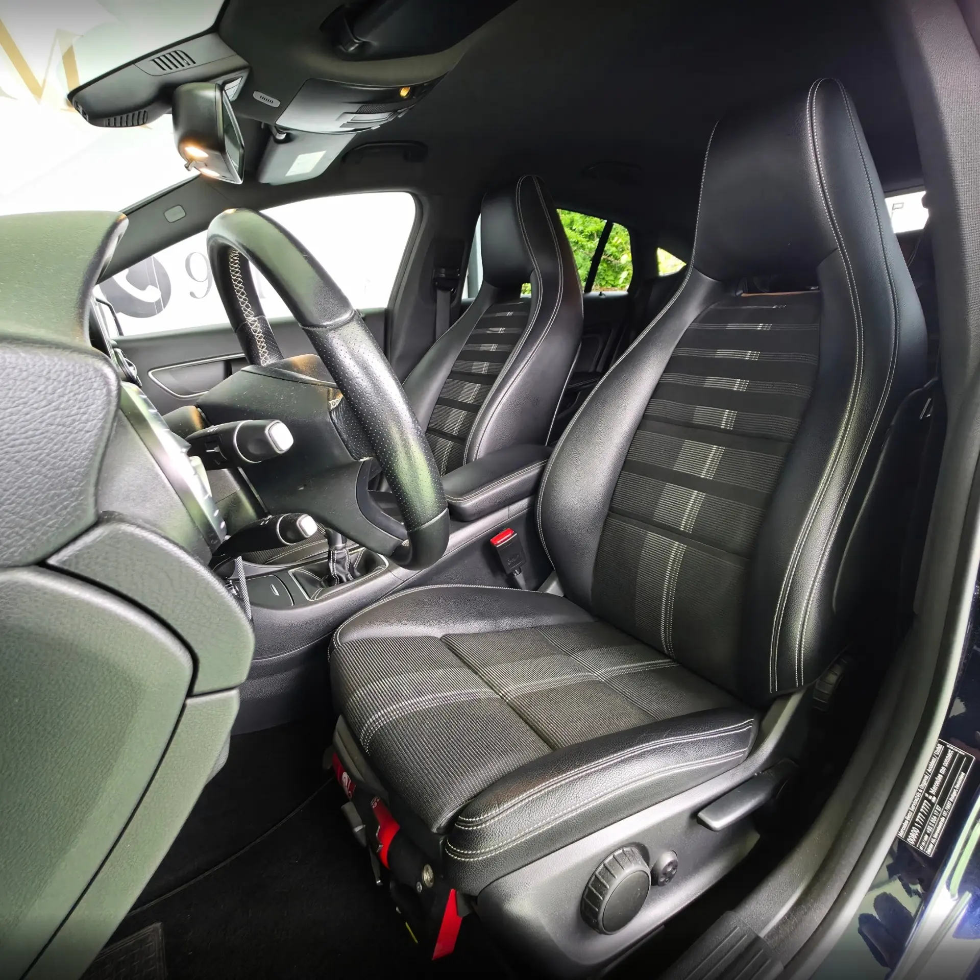 Mercedes-Benz CLA 180 d Shooting Brake 13