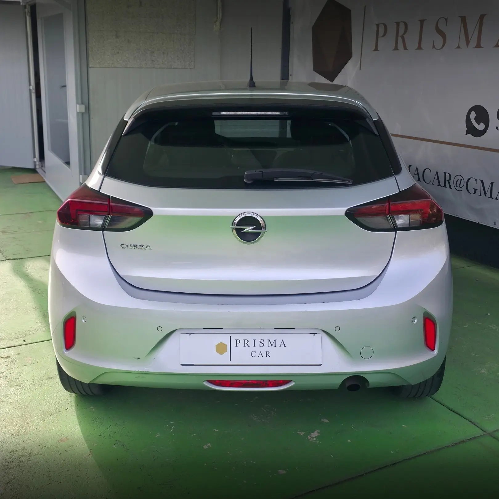 Opel Corsa 1.2 Elegance 6