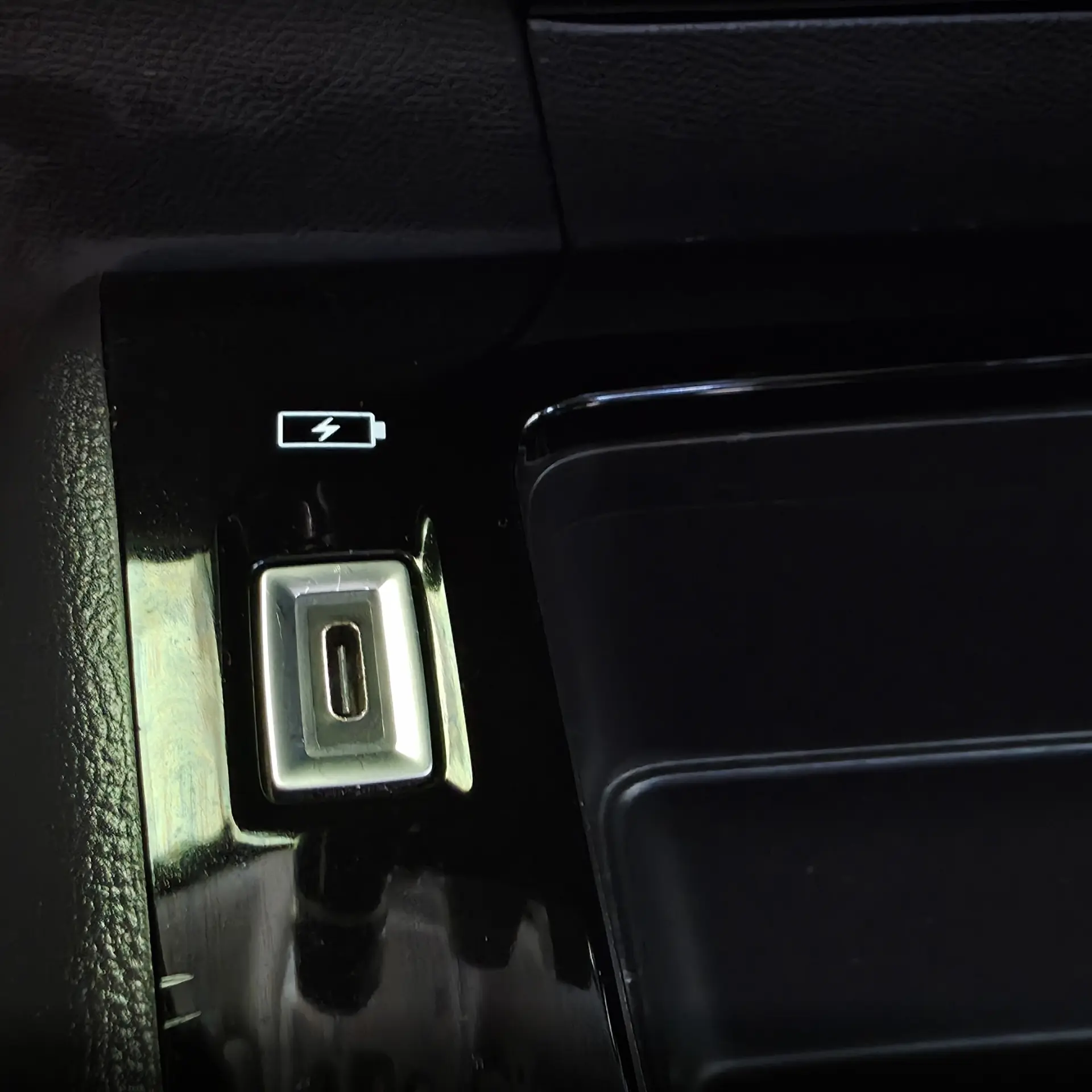 Peugeot 2008 PureTech 100 Active 26
