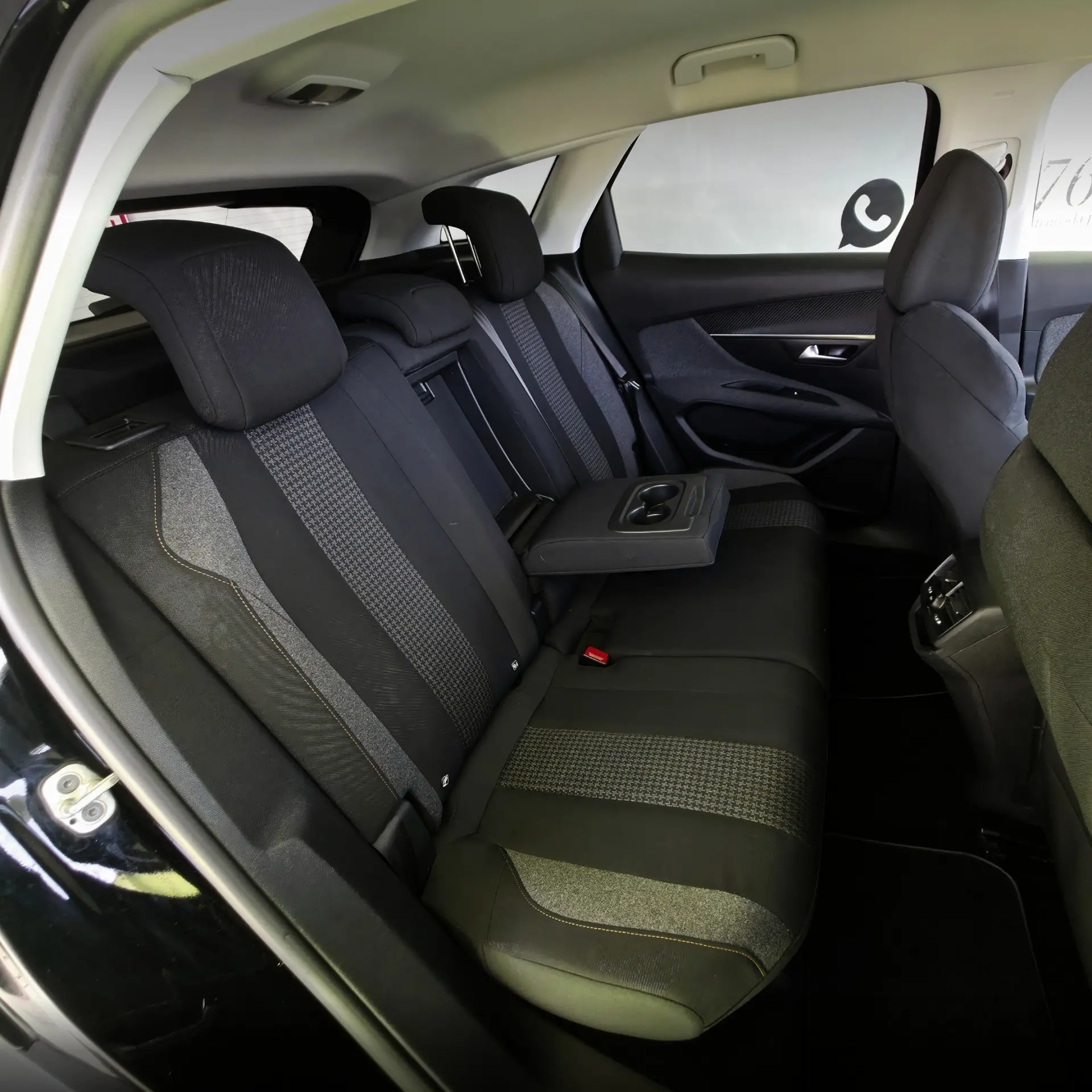 Peugeot 3008 1.2 PureTech Style 18