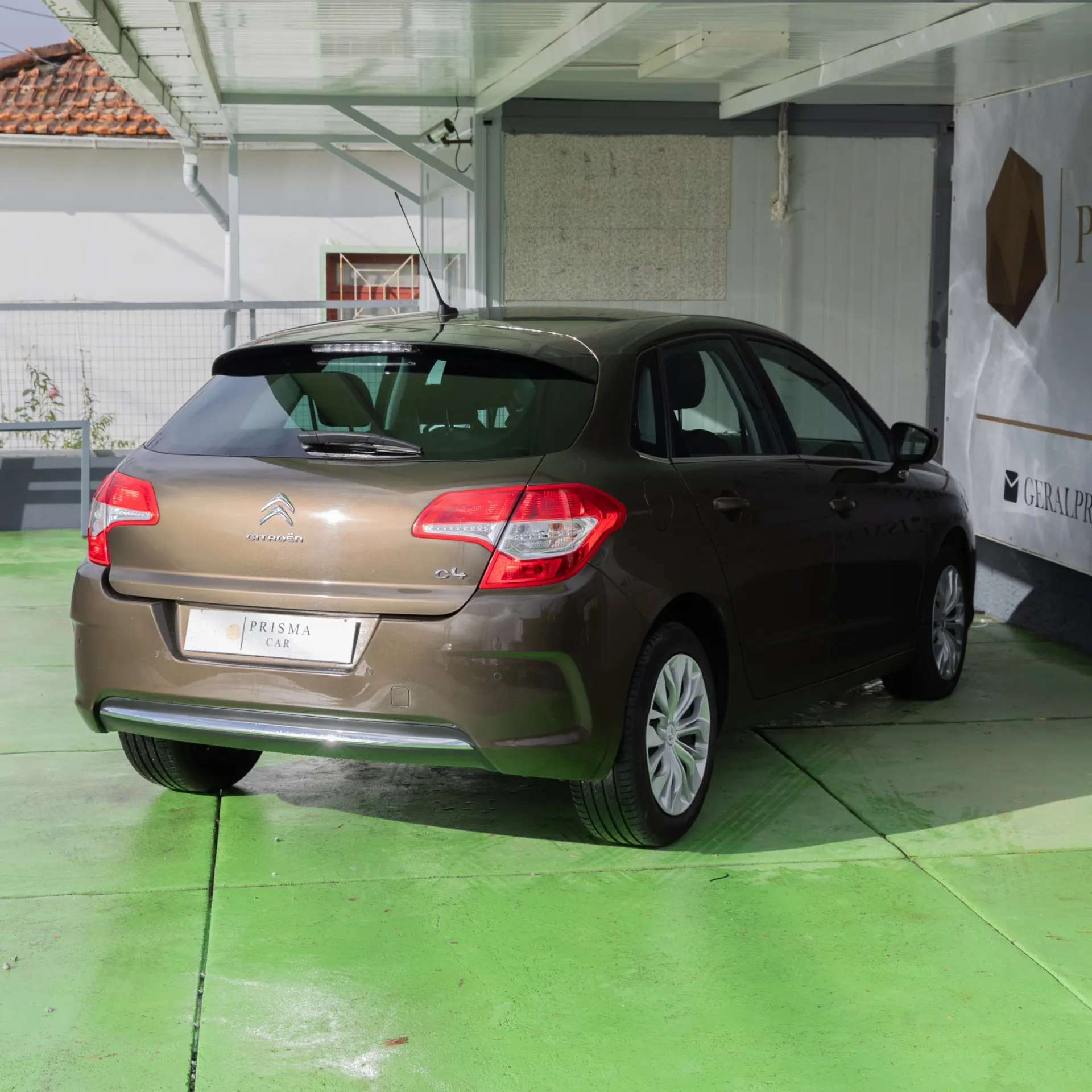 Citroën C4 1.6 HDi Exclusive 6