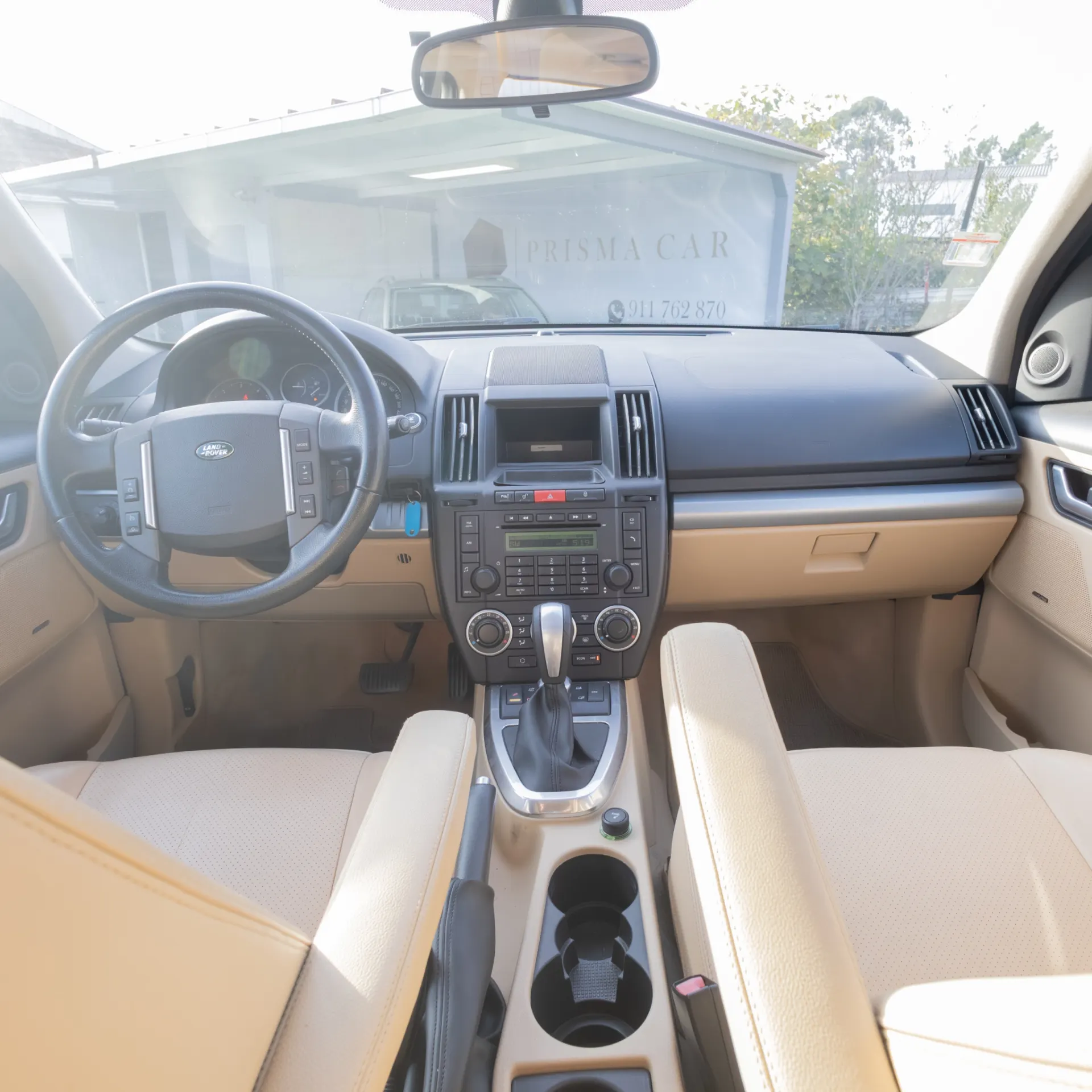 Land Rover Freelander 2.2 Td4 SE Auto. 12