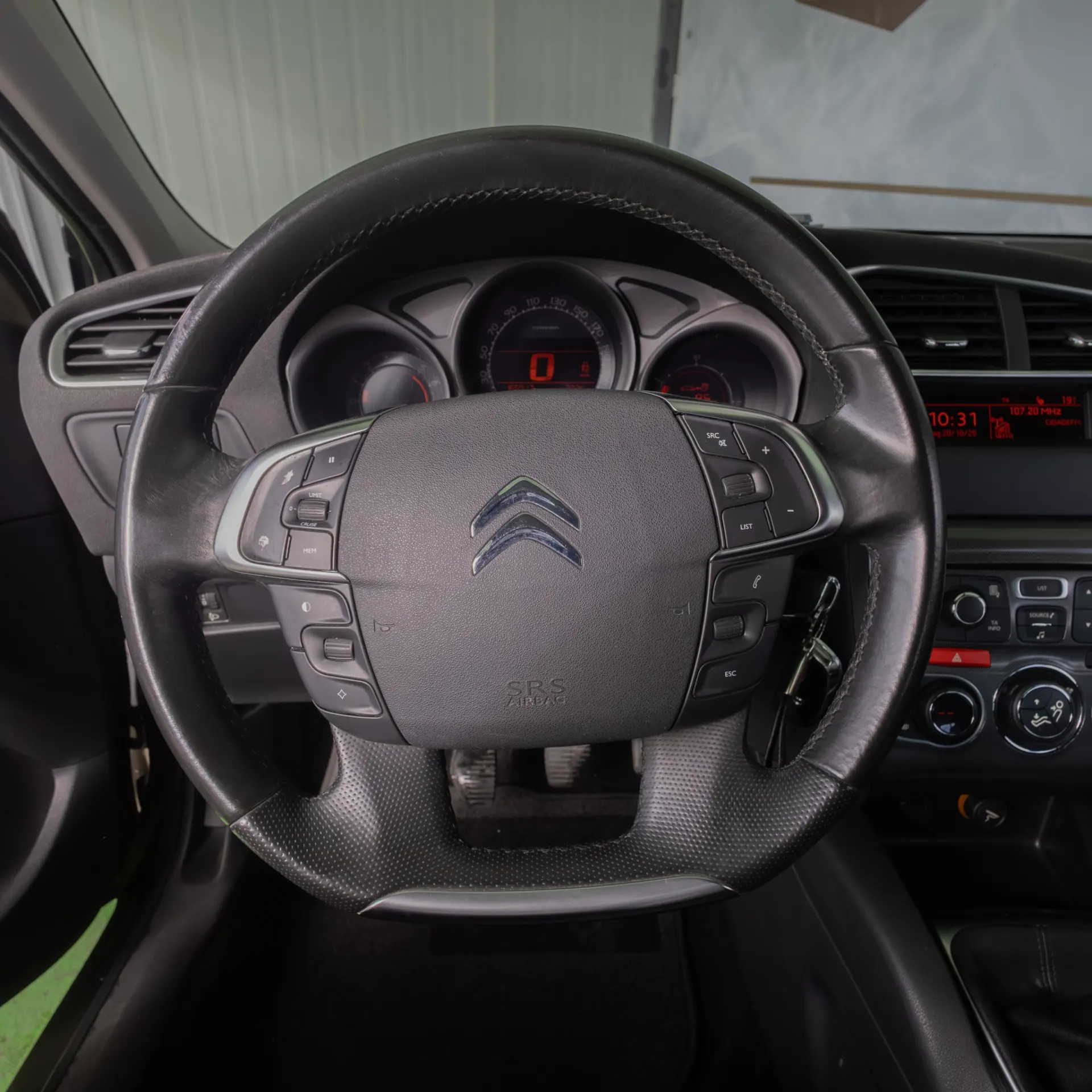 Citroën C4 1.6 HDi Exclusive 10