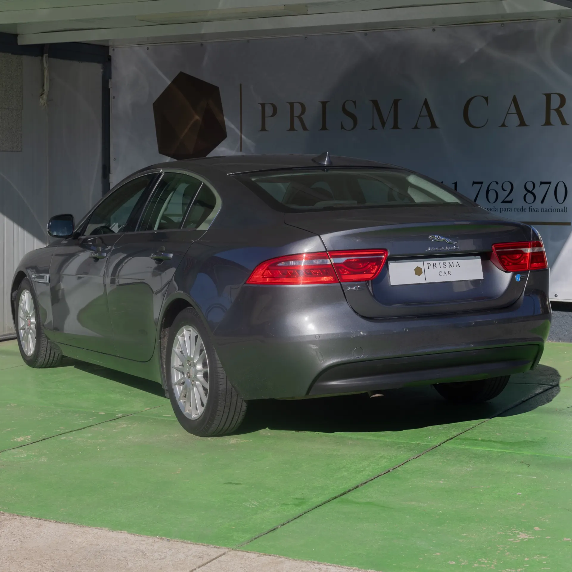 Jaguar XE 2.0 D Pure Aut. 3