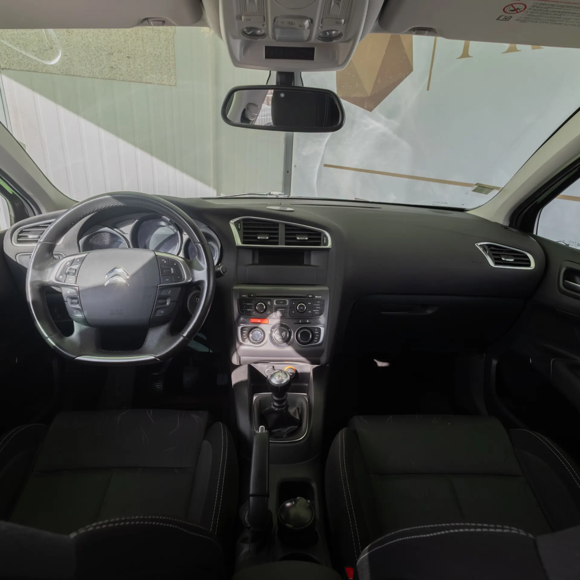 Citroën C4 1.6 HDi Exclusive 8