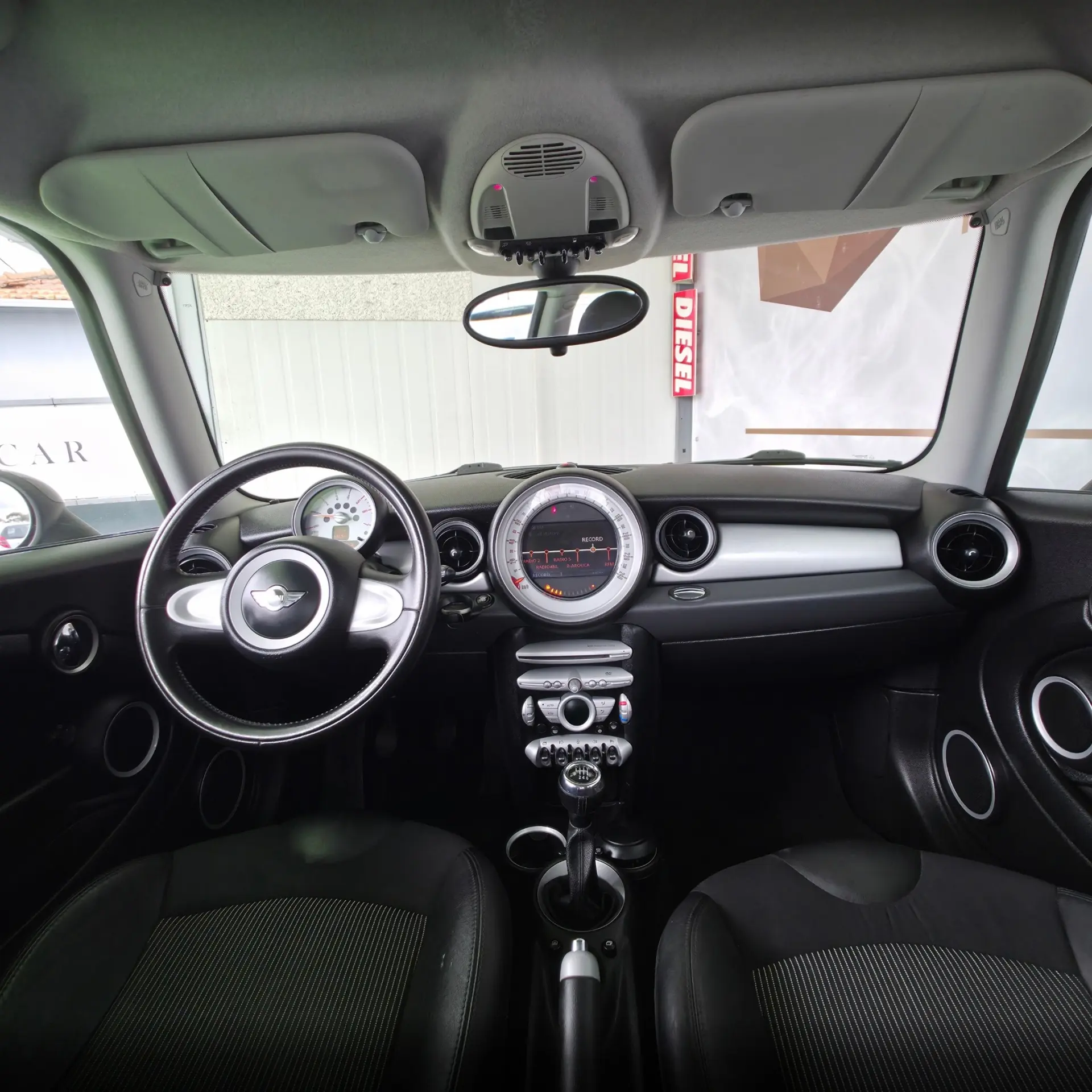 MINI 3 Portas One D 20