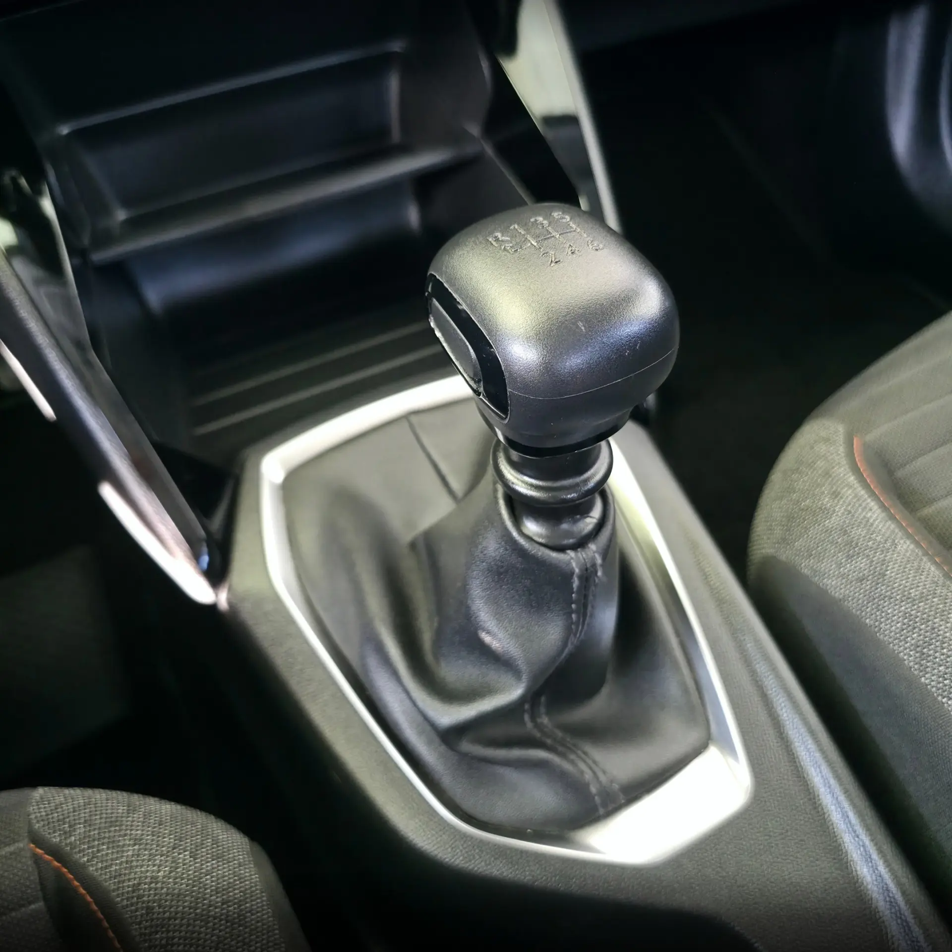 Peugeot 2008 PureTech 100 Active 27