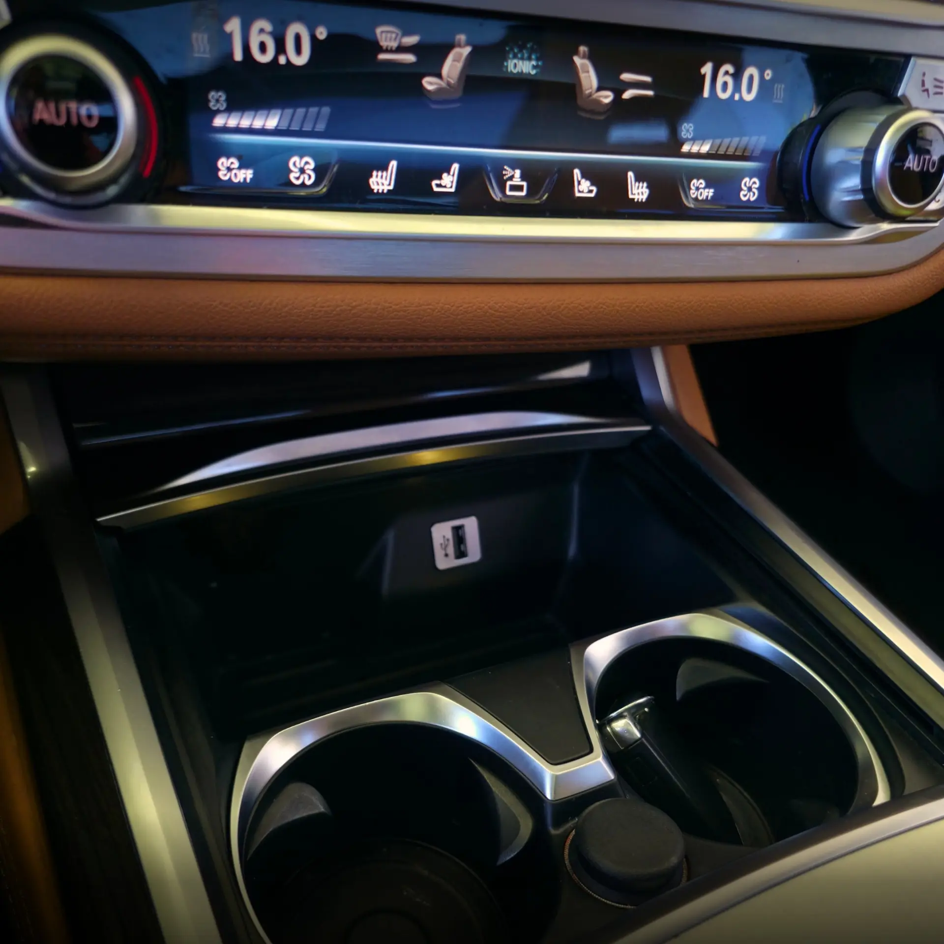 BMW 740 Ld xDrive Auto 32