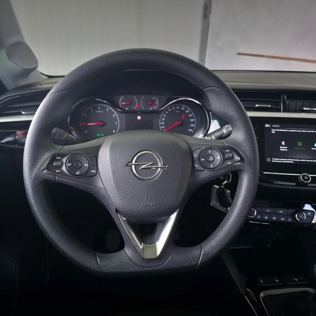 Opel Corsa 1.2 Elegance 8