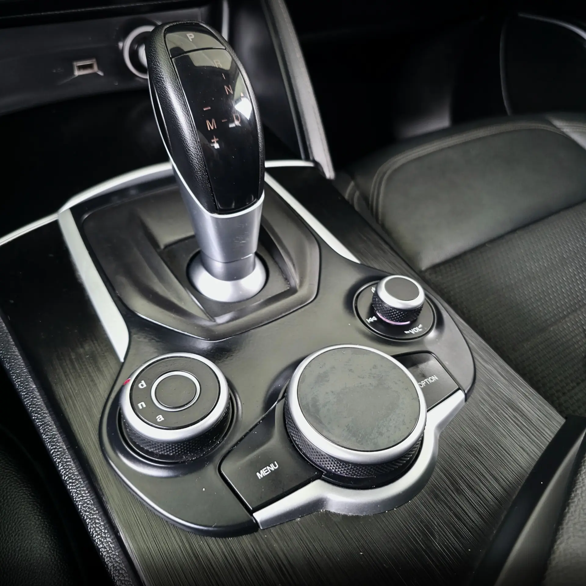 Alfa Romeo Stelvio 2.2 D Super AT8 17