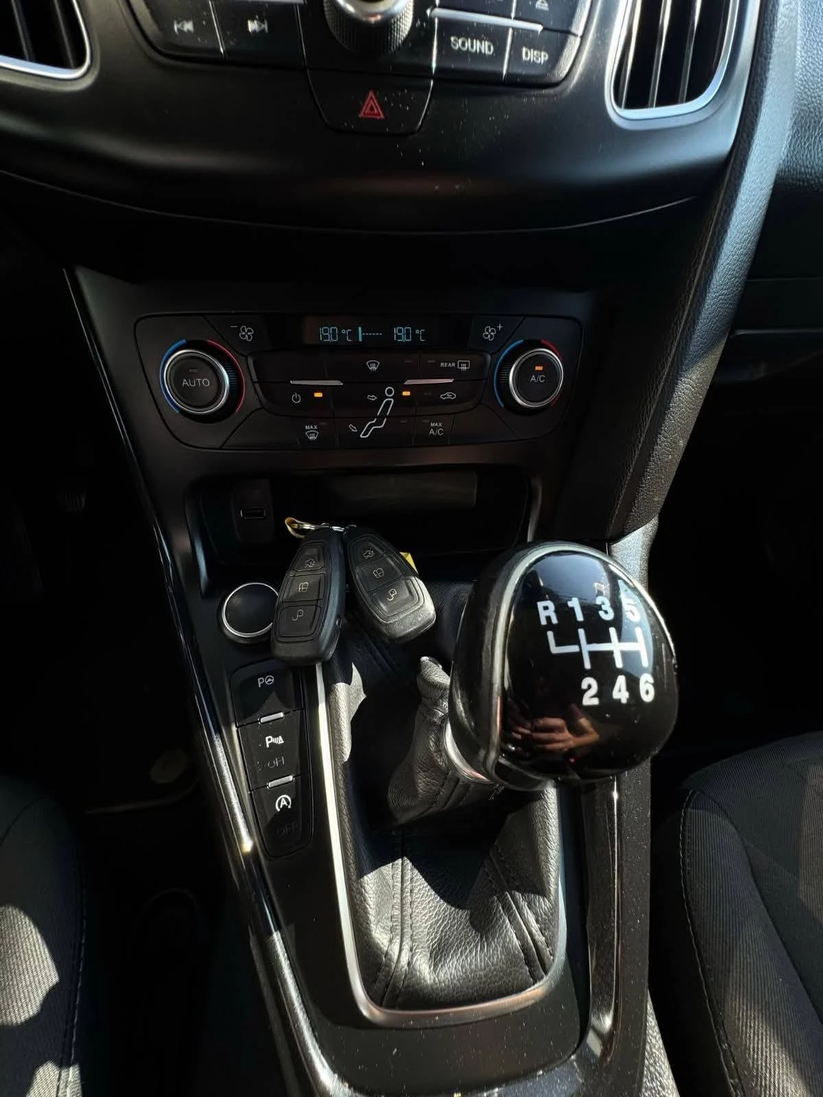 Ford Focus SW 1.5 TDCi Titanium 11