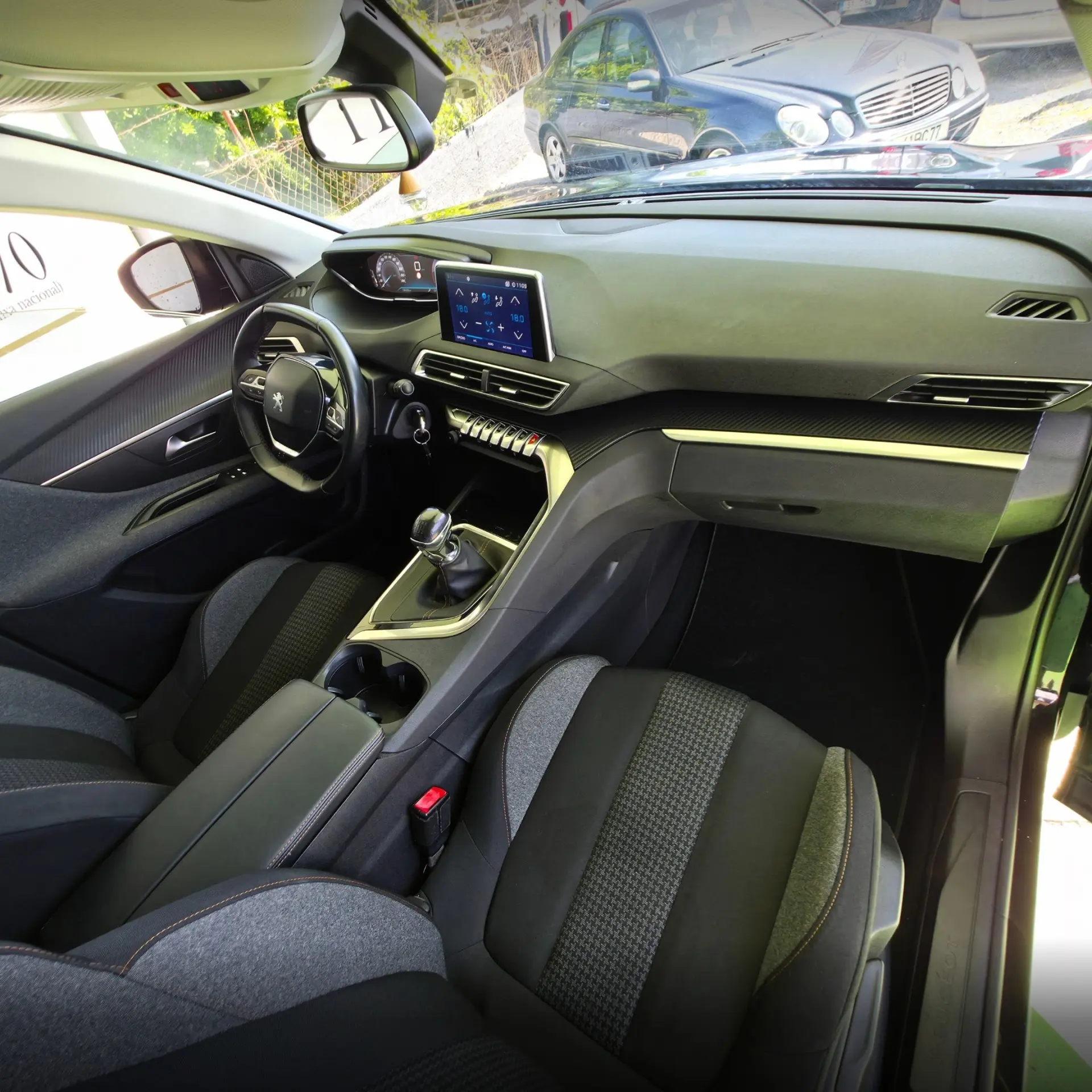 Peugeot 3008 1.2 PureTech Style 11