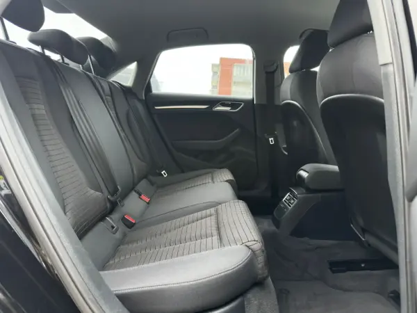 Audi A3 Limousine 1.6 TDI S-line S tronic 9
