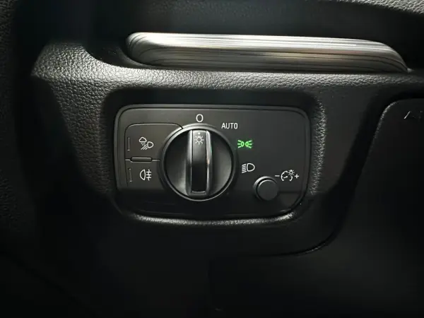 Audi A3 Limousine 1.6 TDI S-line S tronic 17