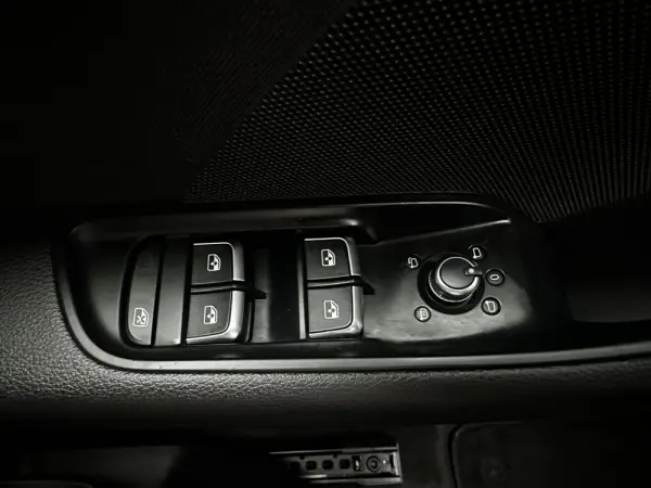 Audi A3 Limousine 1.6 TDI S-line S tronic 19