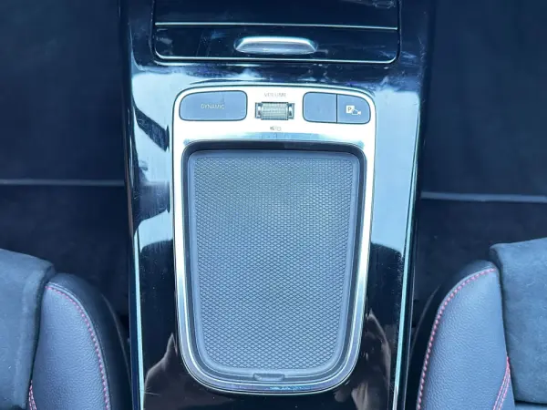 Mercedes-Benz A 180 Limousine d AMG Line Aut. 13