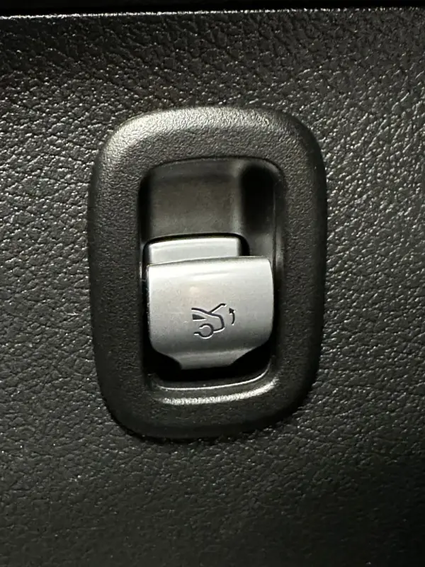 Mercedes-Benz C 220 d Avantgarde 19